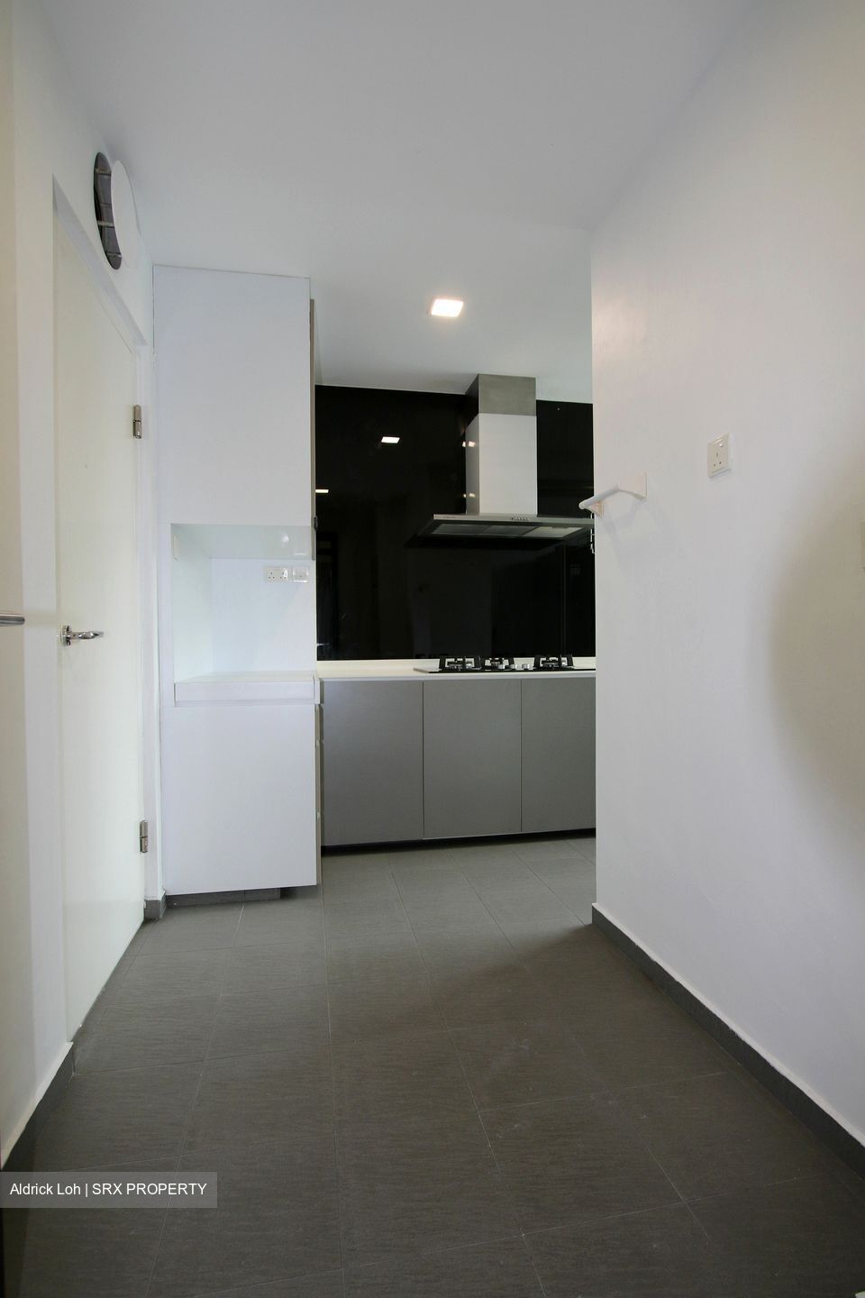 East Mews (D15), Apartment #378561271